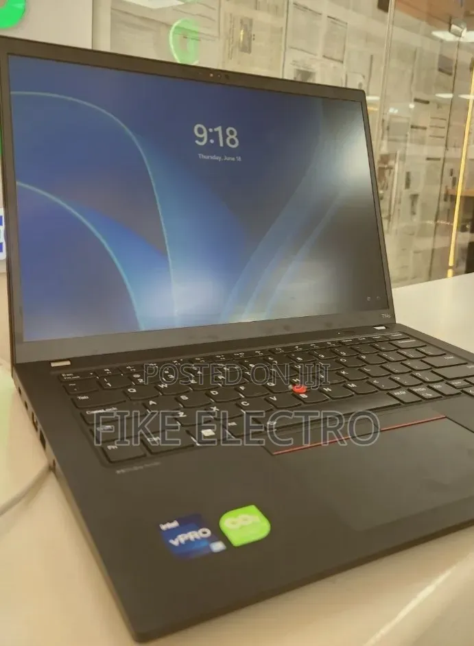 New Laptop Lenovo ThinkPad T14s G4 16GB Intel Core i7 SSD 1T