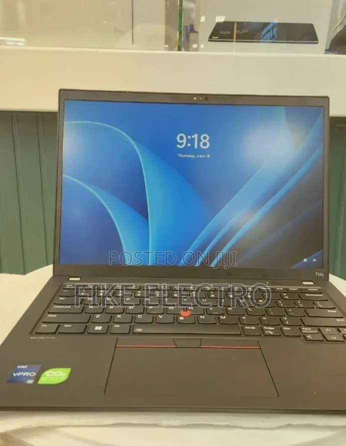 New Laptop Lenovo ThinkPad T14s G4 16GB Intel Core i7 SSD 1T