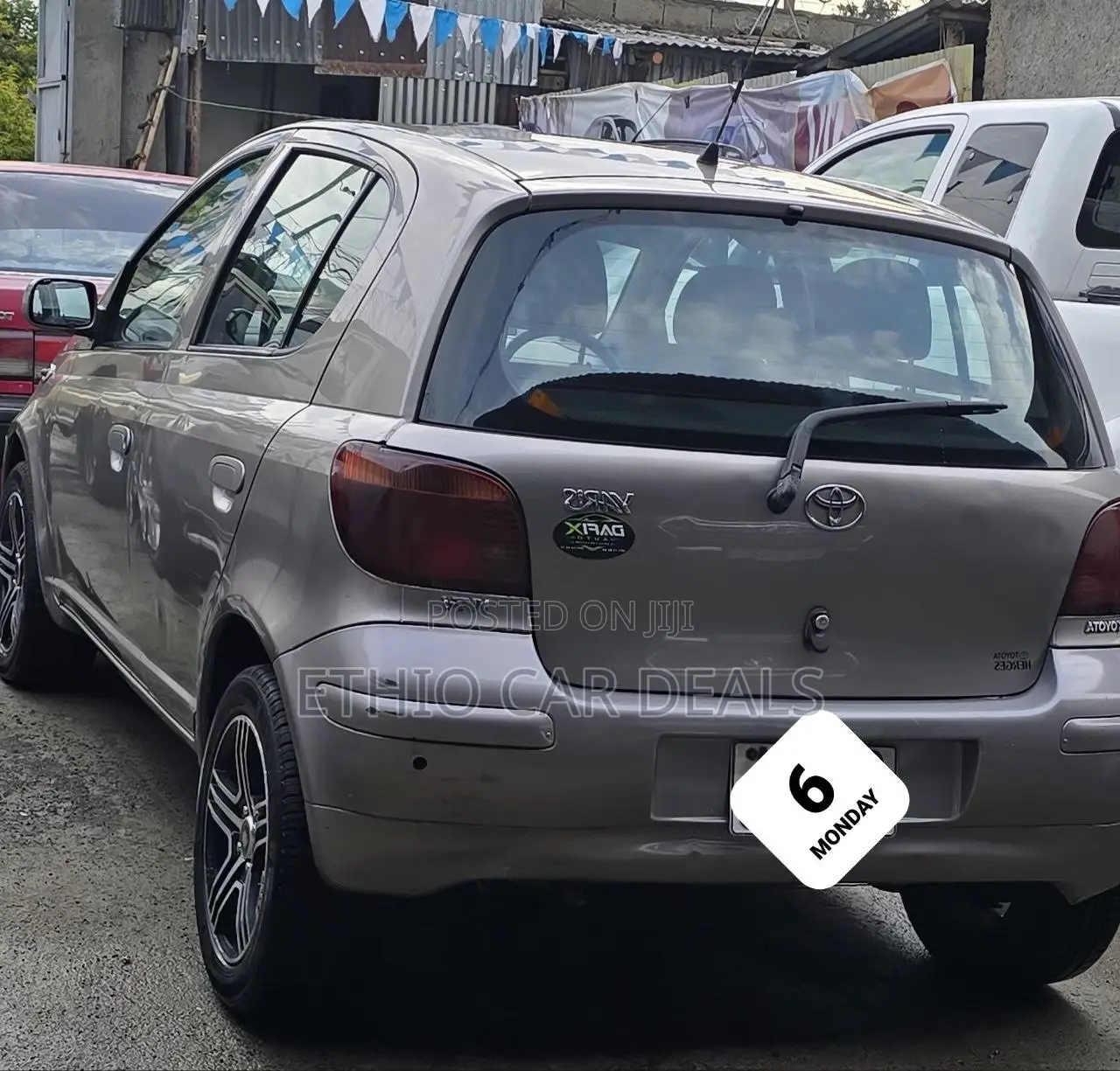 Toyota Vitz 2004 Silver