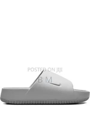 Nike Calm Slides