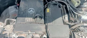 Mercedes-Benz C180 2008 Gray