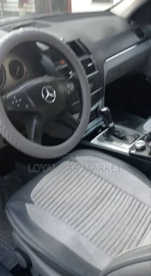 Mercedes-Benz C180 2008 Gray
