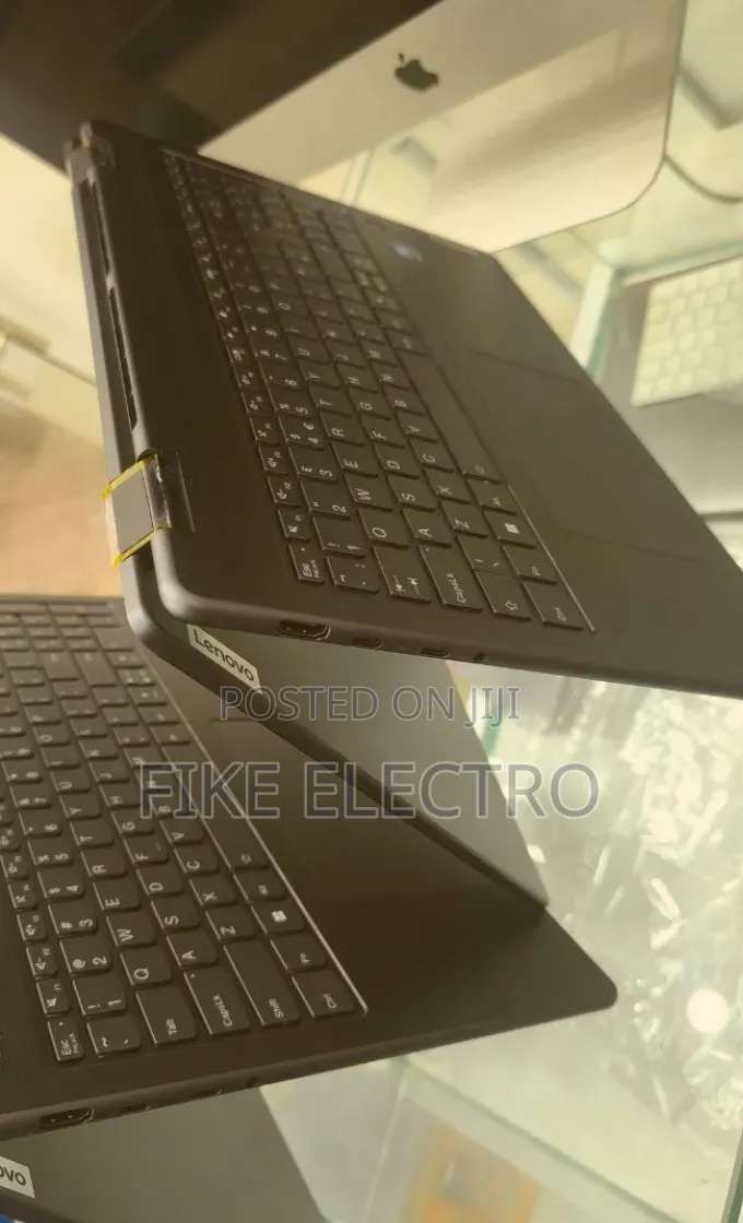 New Laptop Lenovo Yoga 7 15ITL5 16GB Intel Core Ultra 7 SSD 512GB