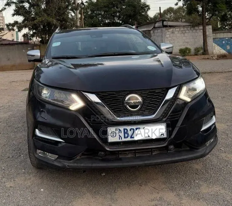 Nissan Qashqai 2018 Brown