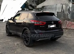 Nissan Qashqai 2018 Brown