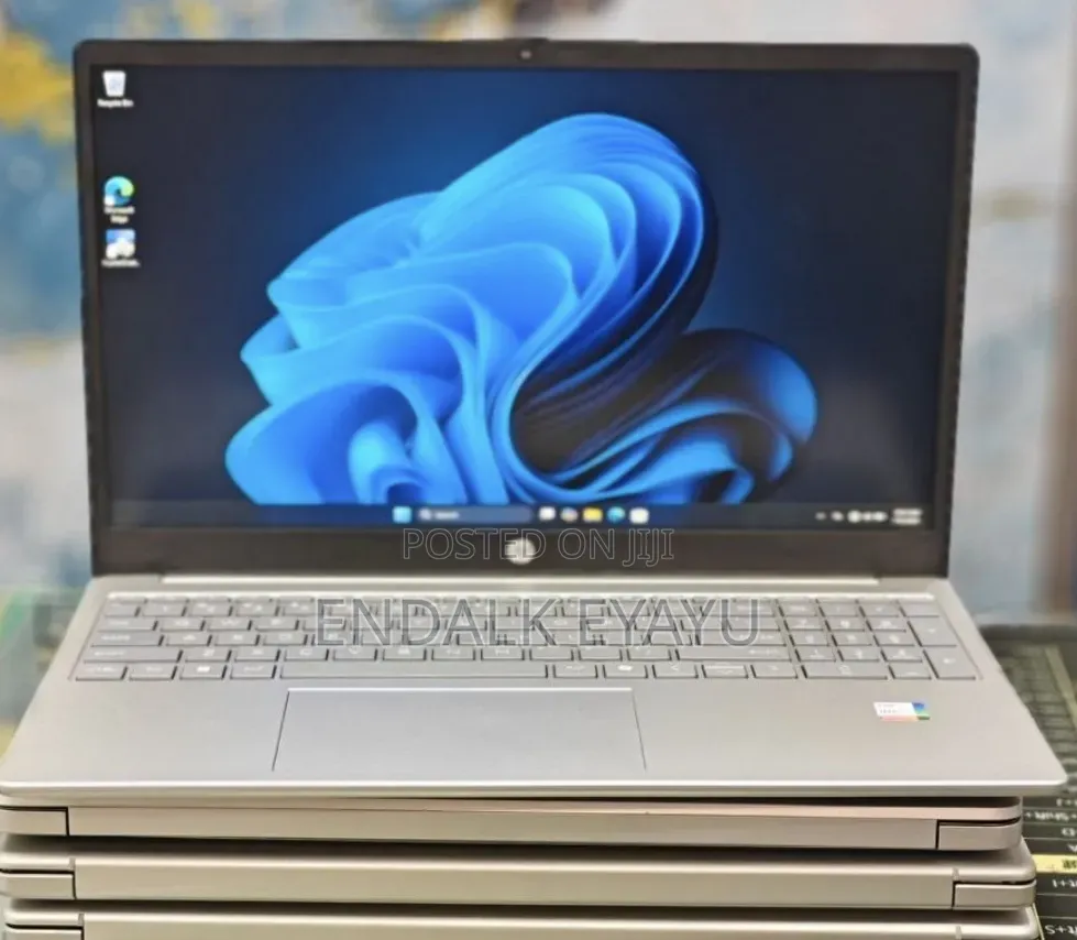 New Laptop HP 16GB Intel Core i7 SSD 1T