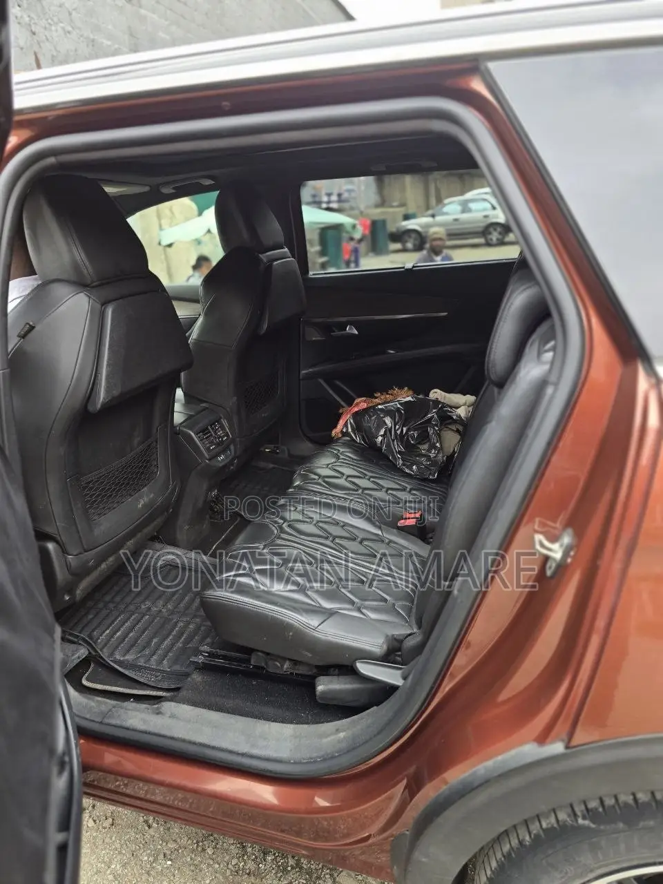 Peugeot 5008 2022 Burgundy