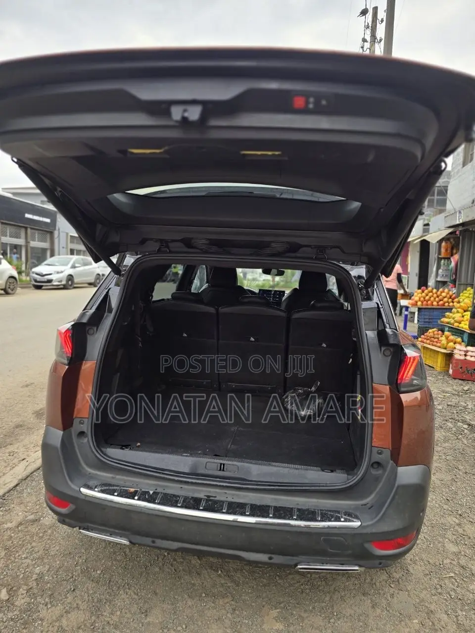 Peugeot 5008 2022 Burgundy