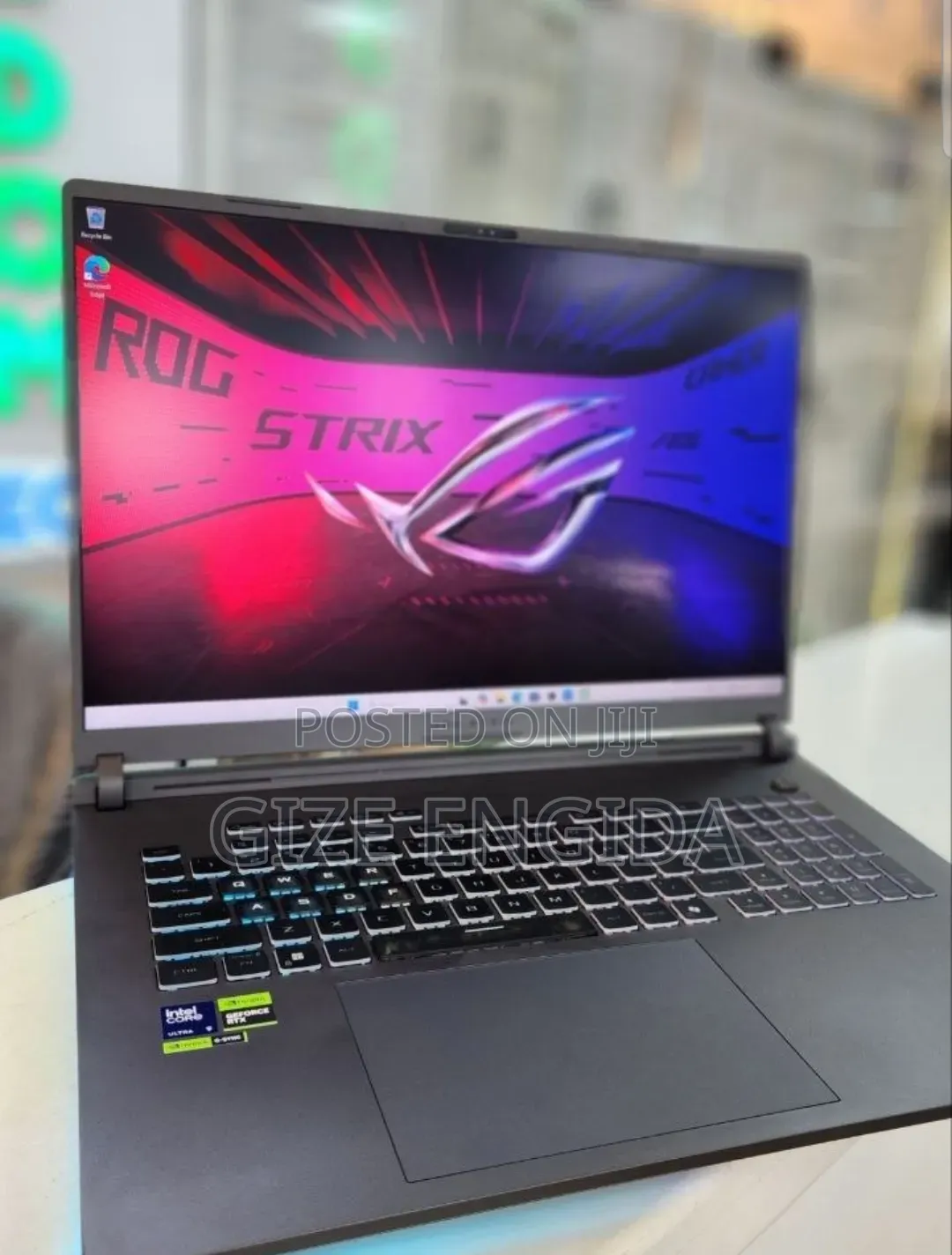 New Laptop Asus ROG Strix G18 32GB Nvidia SSD 2T