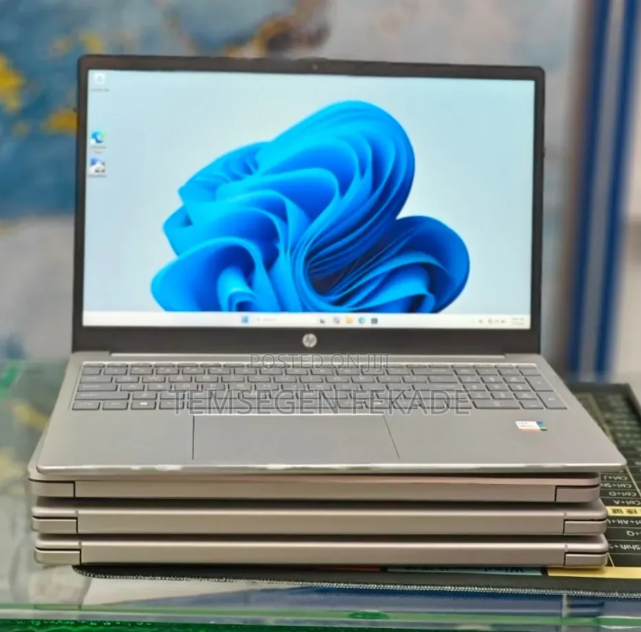 New Laptop HP Stream Notebook 16GB Intel Core i7 SSD 1T