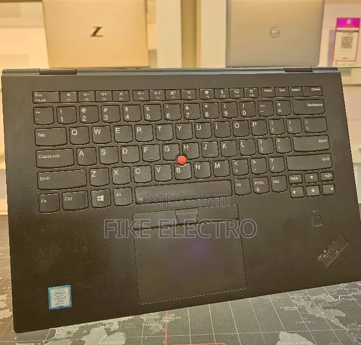 Laptop Lenovo ThinkPad X1 Yoga 16GB Intel Core i7 SSD 512GB