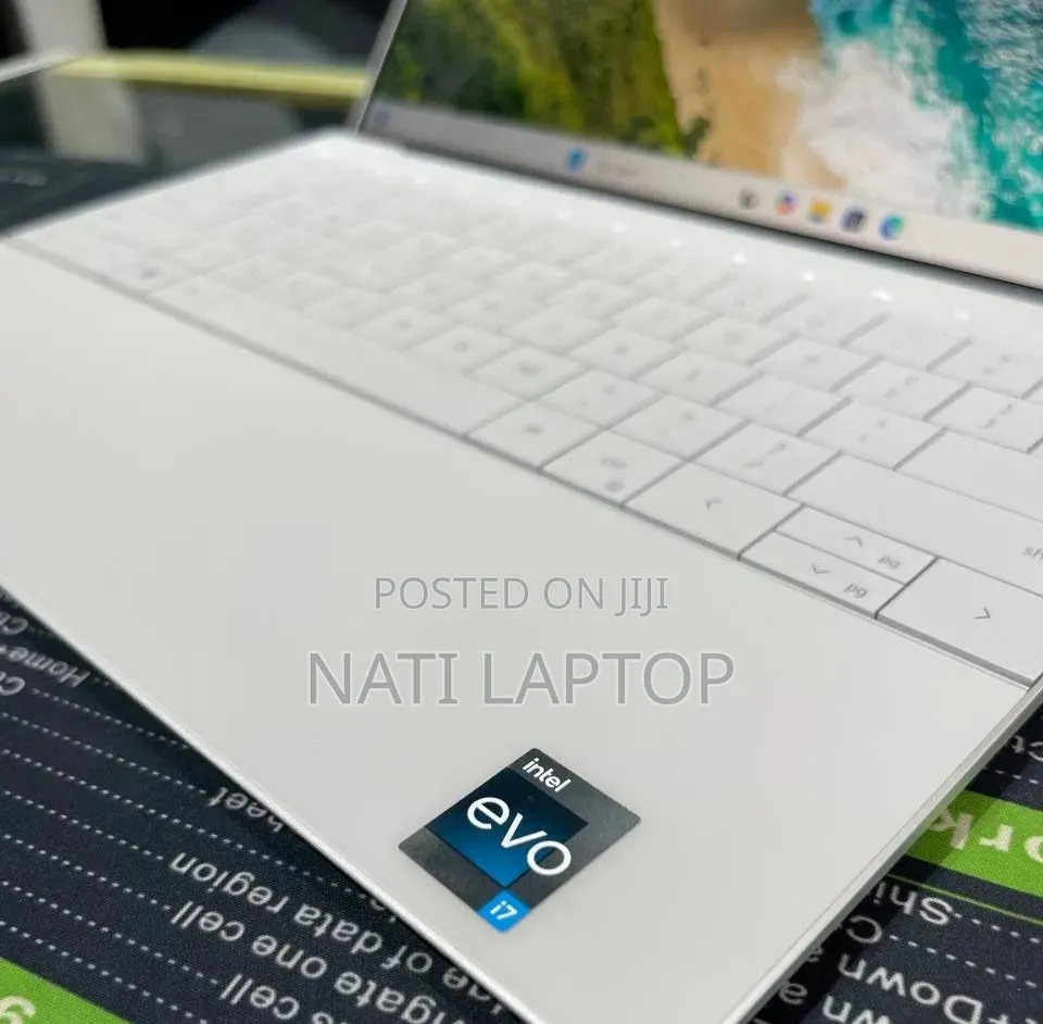 New Laptop Dell XPS 13 32GB Intel Core i7 SSD 512GB