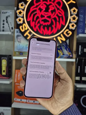 Apple iPhone 12 128 GB Red