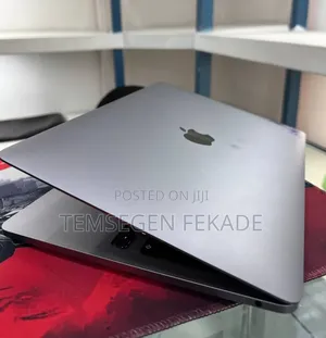 New Laptop Apple MacBook Pro 2020 M1 16GB Apple M1 Pro SSD 512GB