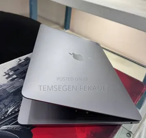 New Laptop Apple MacBook Pro 2020 M1 16GB Apple M1 Pro SSD 512GB