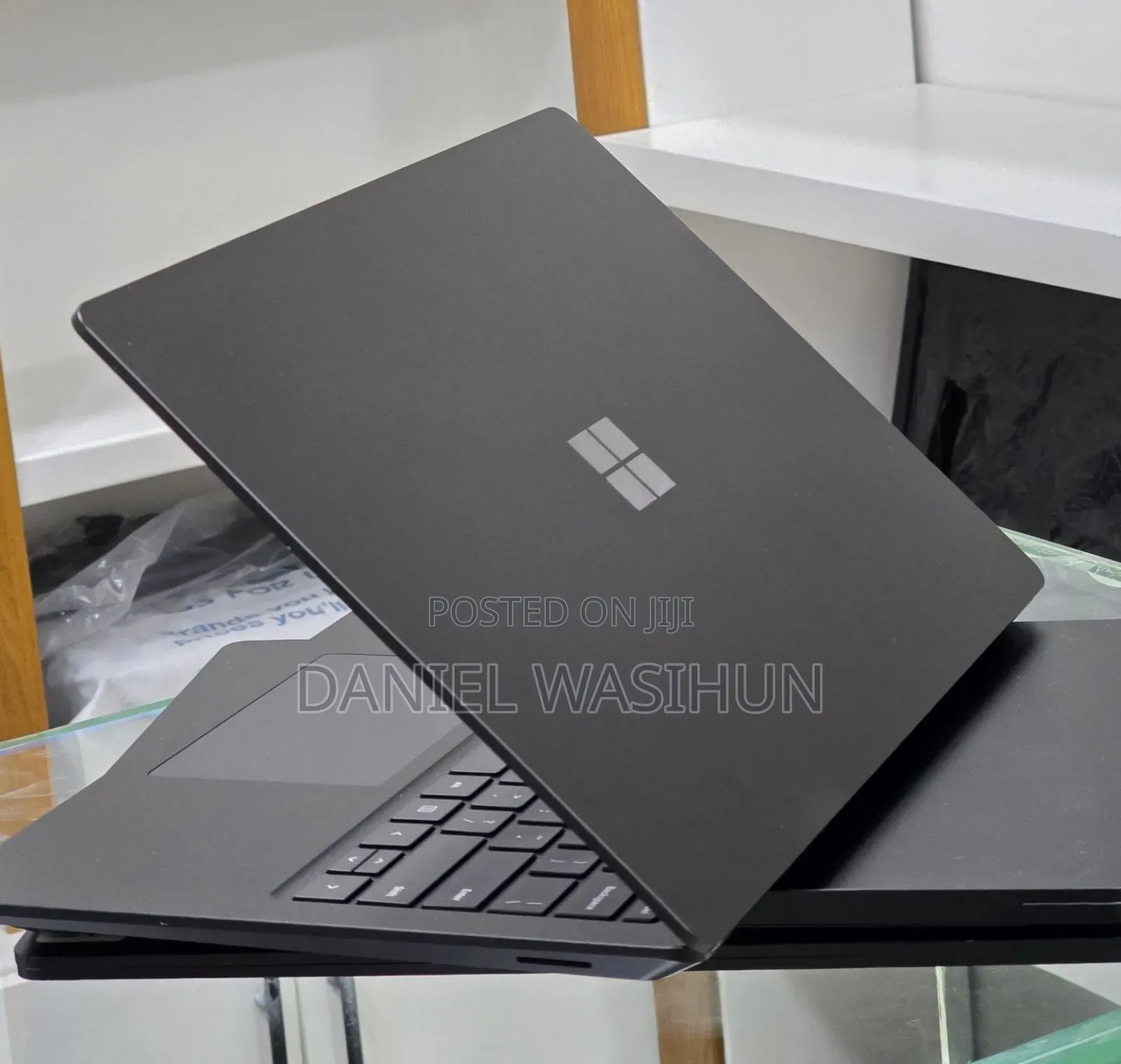 New Laptop Microsoft Surface Laptop 5 16GB Intel Core i7 SSD 512GB