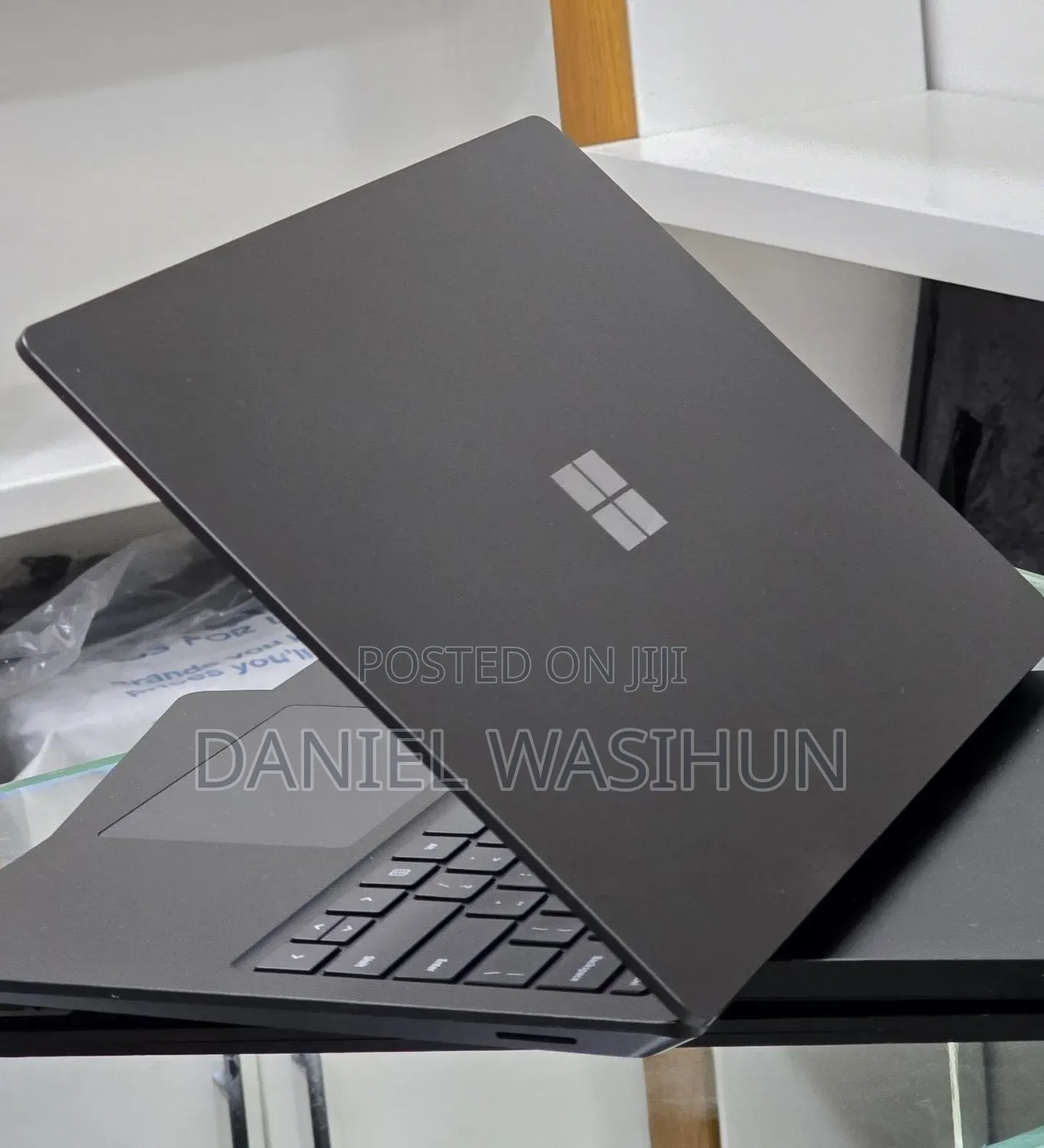 New Laptop Microsoft Surface Laptop 5 16GB Intel Core i7 SSD 512GB