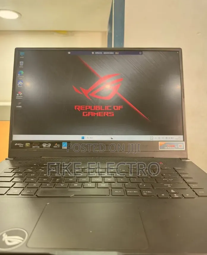 New Laptop Asus ROG Zephyrus G15 16GB AMD Ryzen 9 SSD 512GB