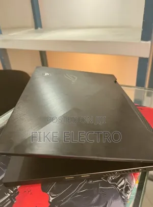 New Laptop Asus ROG Zephyrus G15 16GB AMD Ryzen 9 SSD 512GB