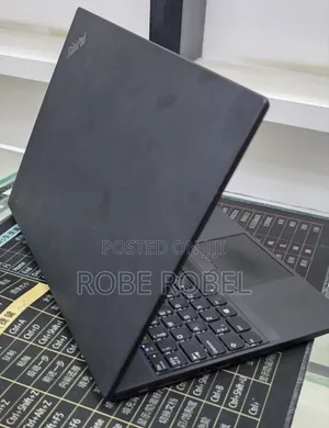New Laptop Lenovo ThinkPad T490s 16GB Intel Core i5 SSD 512GB