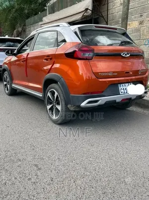 Chery Tiggo 2 2022 Orange