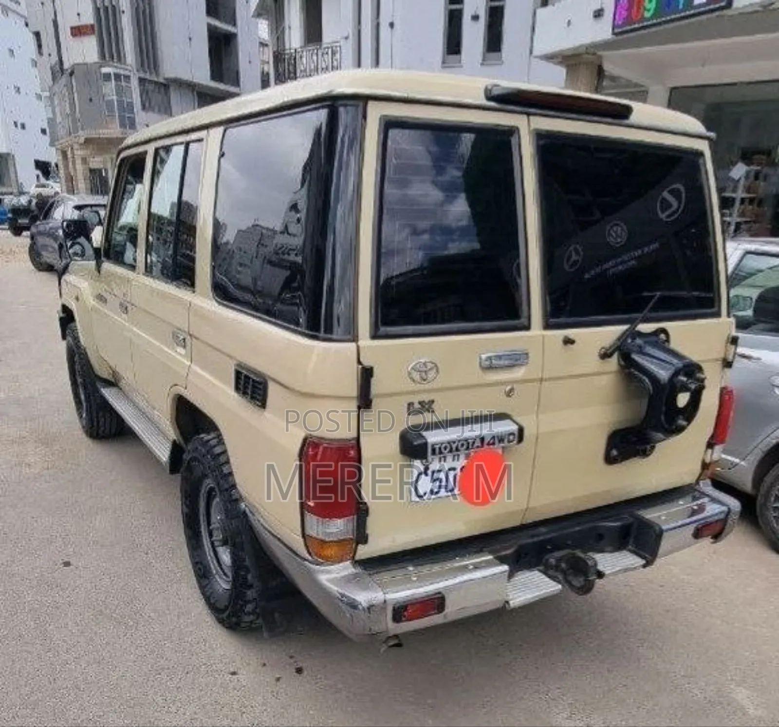 Toyota Land Cruiser 2013