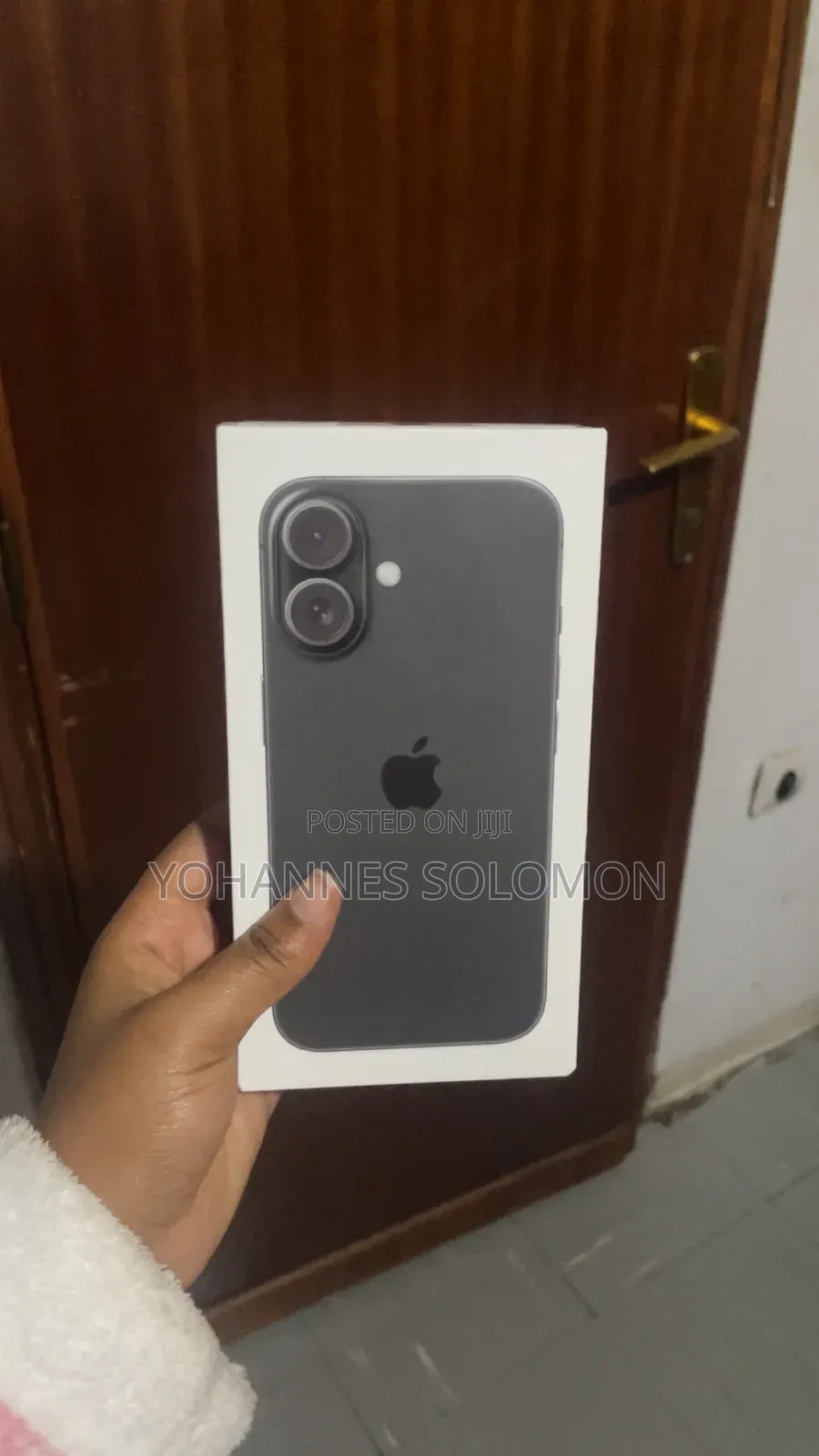 New Apple iPhone 16 128 GB Black