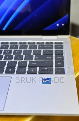 New Laptop HP EliteBook x360 1030 G8 16GB Intel Core i7 SSD 512GB