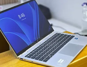 New Laptop HP EliteBook 1040 G8 16GB Intel Core i7 SSD 1T