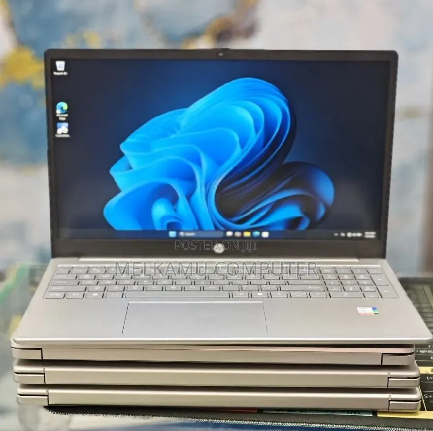 New Laptop HP Stream Notebook 16GB Intel Core i7 SSD 1T