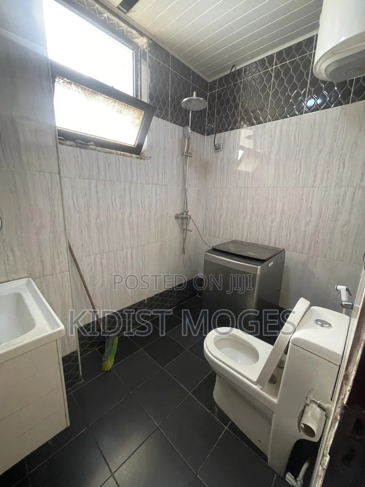 Furnished 2bdrm Apartment in Yeka for rent