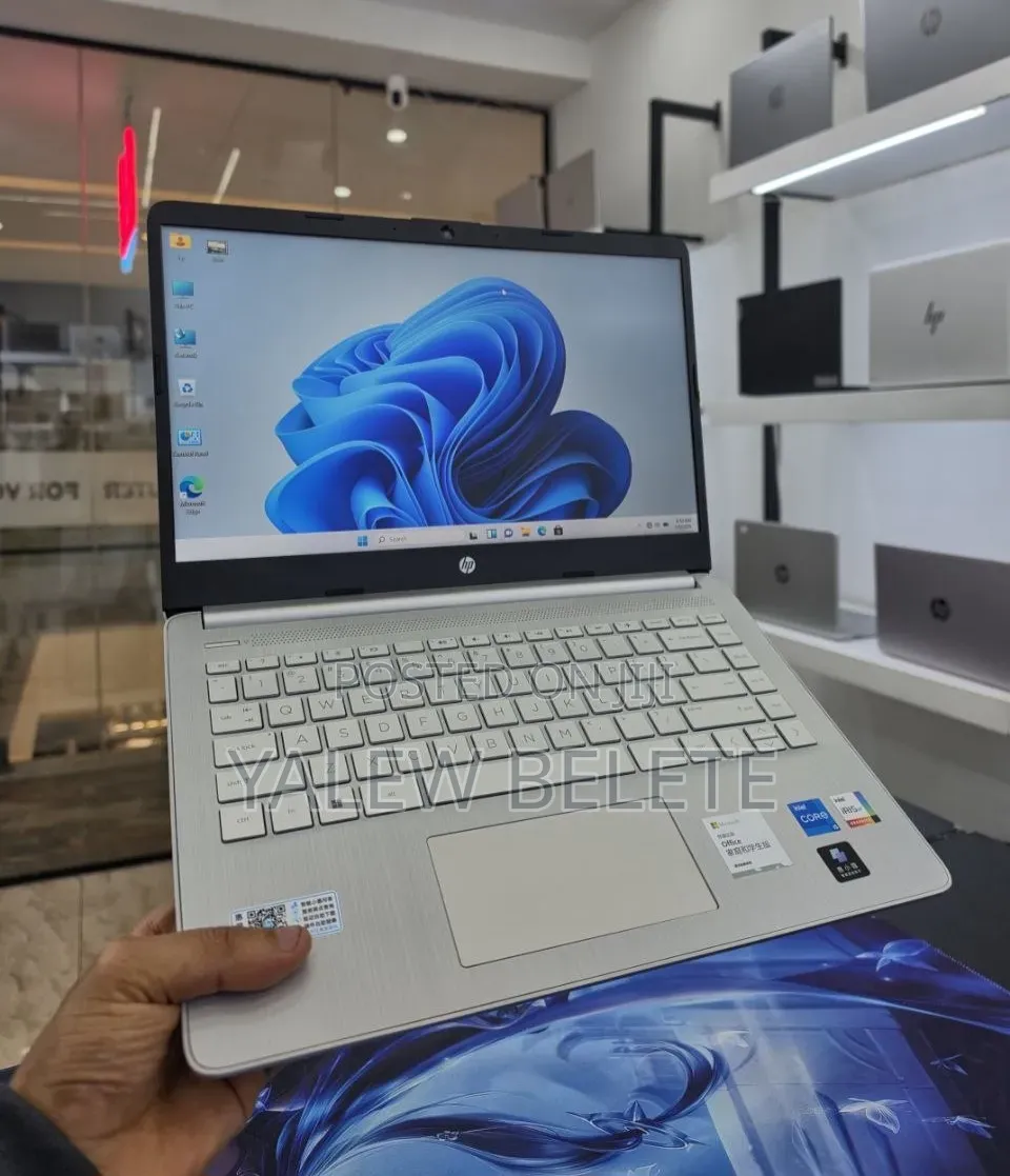 New Laptop HP Stream Notebook 16GB Intel Core i5 SSD 512GB