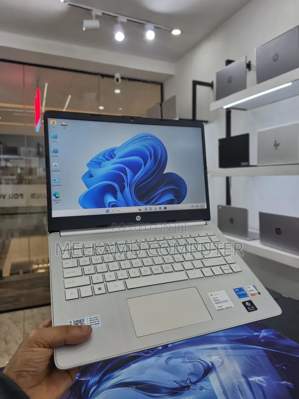 New Laptop HP Stream Notebook 16GB Intel Core i5 SSD 512GB