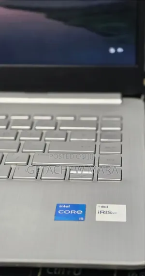 New Laptop HP Spectre 16GB Intel Core i7 SSD 1T