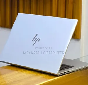 New Laptop HP EliteBook 840 G9 16GB Intel Core i7 SSD 512GB