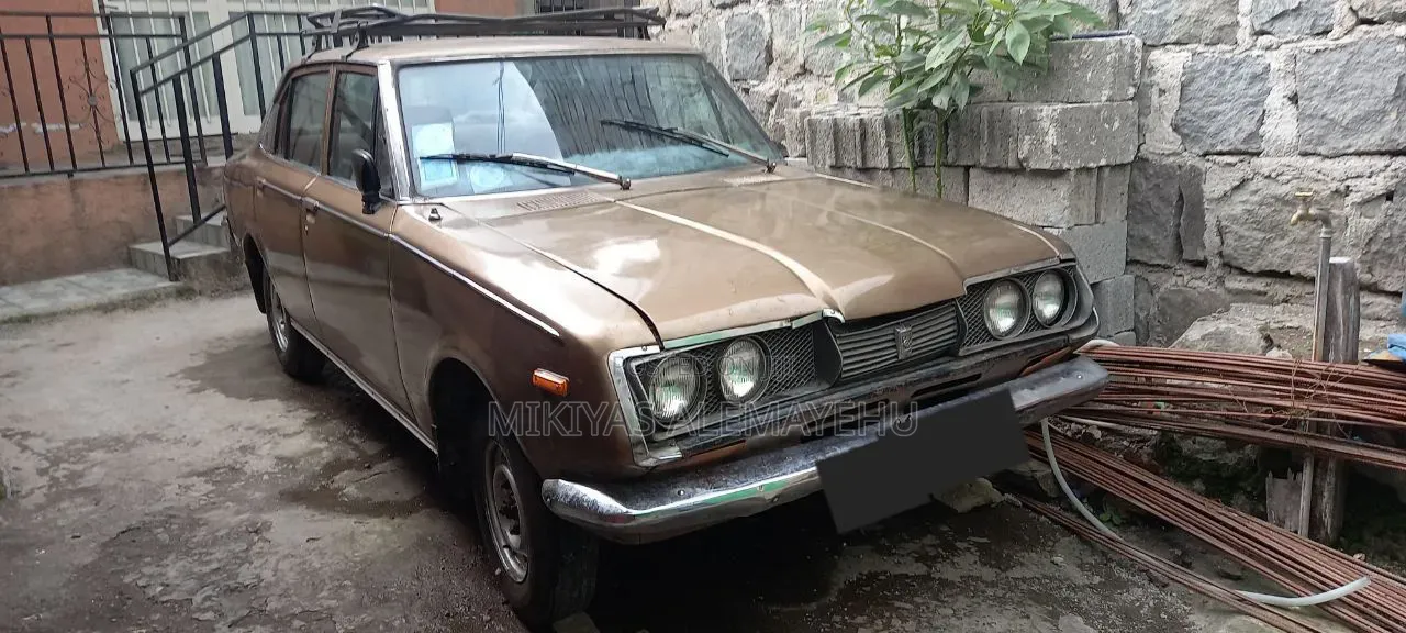 Toyota Corona 1980 Brown