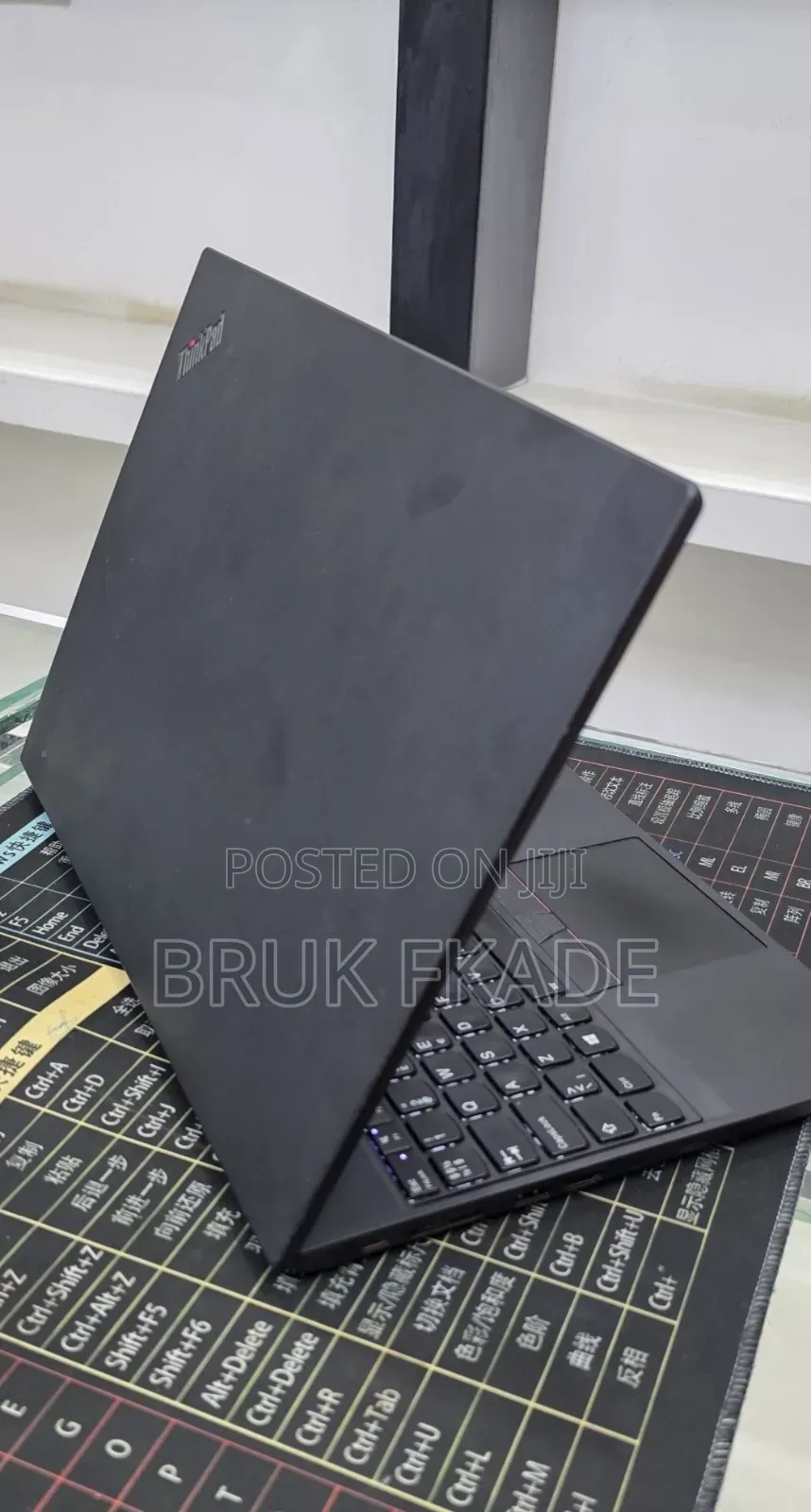 New Laptop Lenovo ThinkPad T490s 16GB Intel Core i5 SSD 256GB