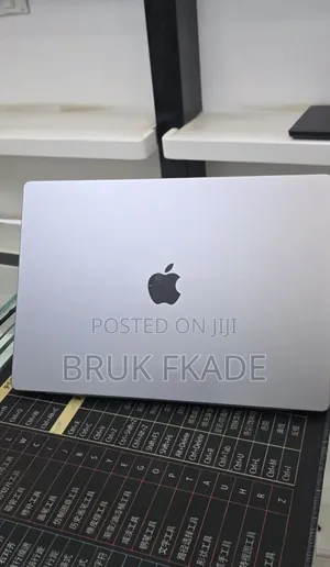 New Laptop Apple MacBook Pro 2021 M1 Max 32GB Apple M1 Max SSD 1T