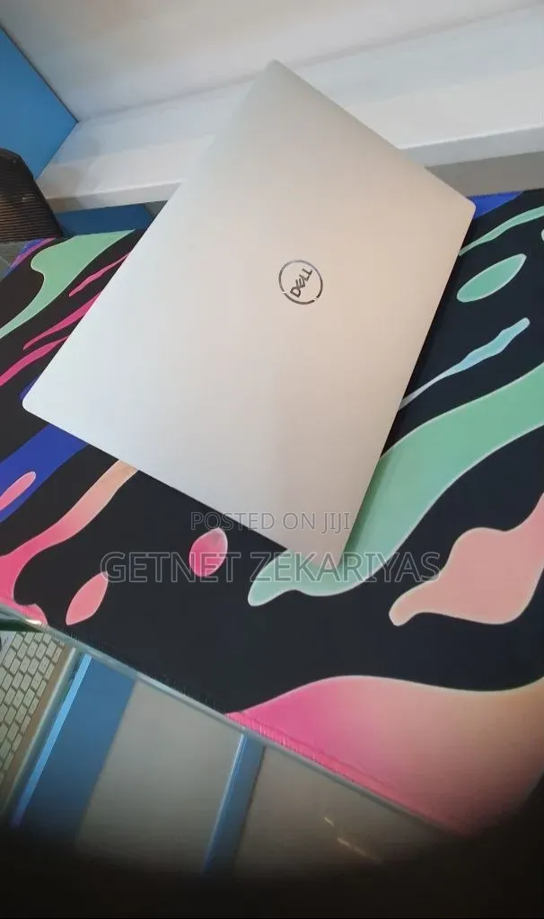 New Laptop Dell XPS 13 32GB Intel Core i7 SSD 512GB