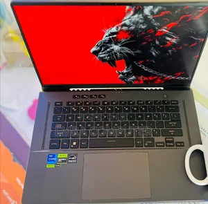 New Laptop Asus ROG Strix G16 16GB Intel Core i7 SSD 1T