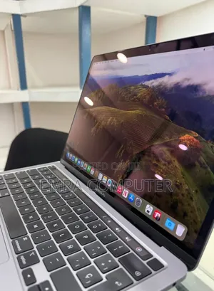 New Laptop Apple MacBook Pro 2021 M1 16GB Apple M1 Pro SSD 512GB