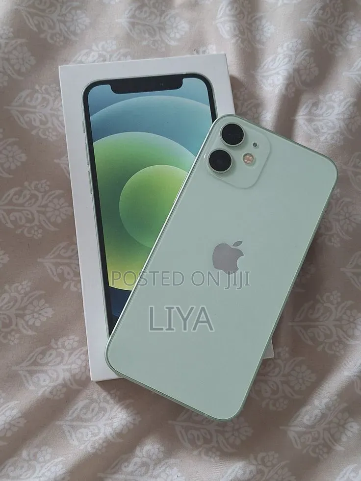 New Apple iPhone 12 128 GB White