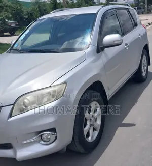 Toyota RAV4 2013 Silver