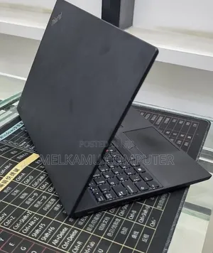 New Laptop Lenovo ThinkPad T490s 16GB Intel Core i5 SSD 512GB