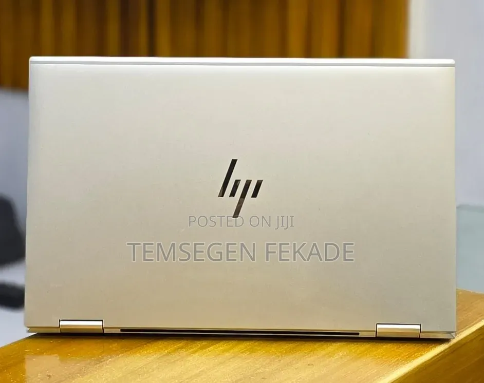 New Laptop HP EliteBook 1040 G8 16GB Intel Core i7 SSD 512GB