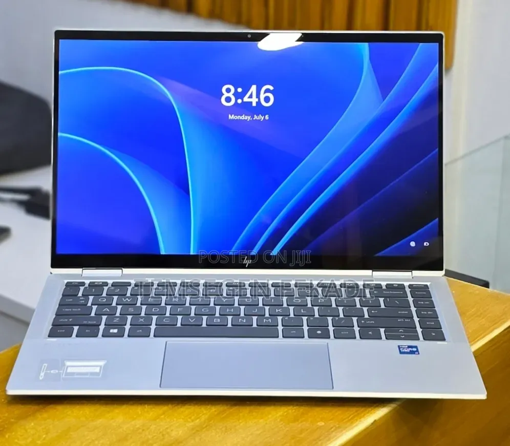 New Laptop HP EliteBook 1040 G8 16GB Intel Core i7 SSD 512GB