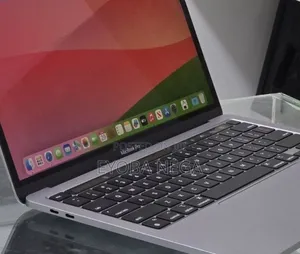 Laptop Apple MacBook Pro 2021 M1 8GB Apple M1 SSD 512GB