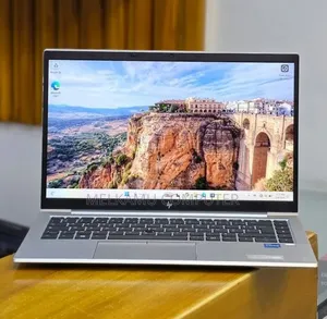 New Laptop HP EliteBook 840 G8 16GB Intel Core i5 SSD 512GB