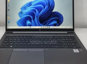 New Laptop HP ZBook Power G7 16GB Intel Core i7 SSD 512GB