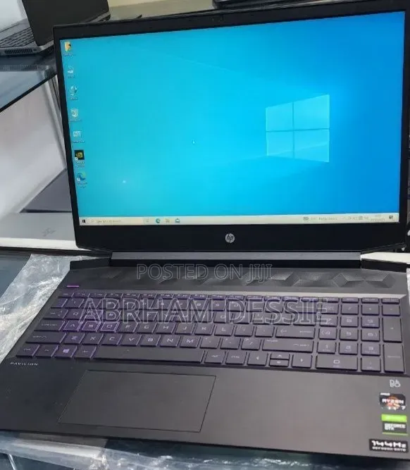 New Laptop HP 16GB AMD Ryzen 7 SSD 512GB